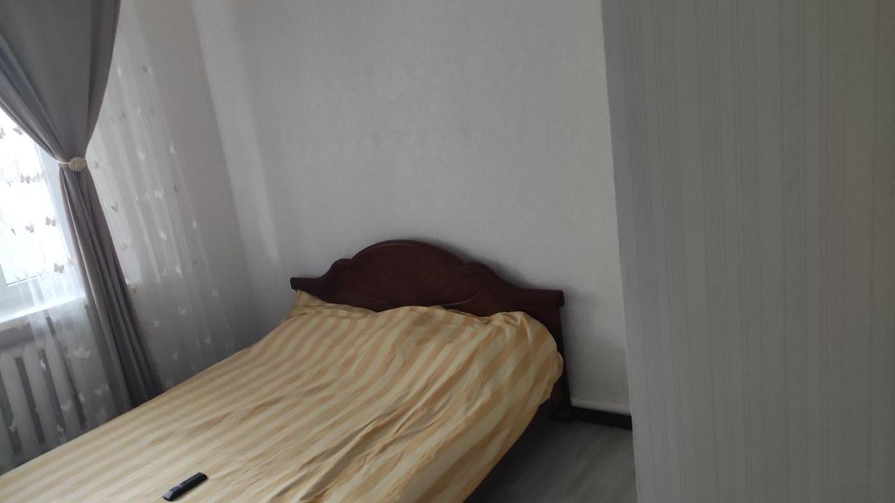 Хостел На Барахолки Almaty Eksteriør bilde
